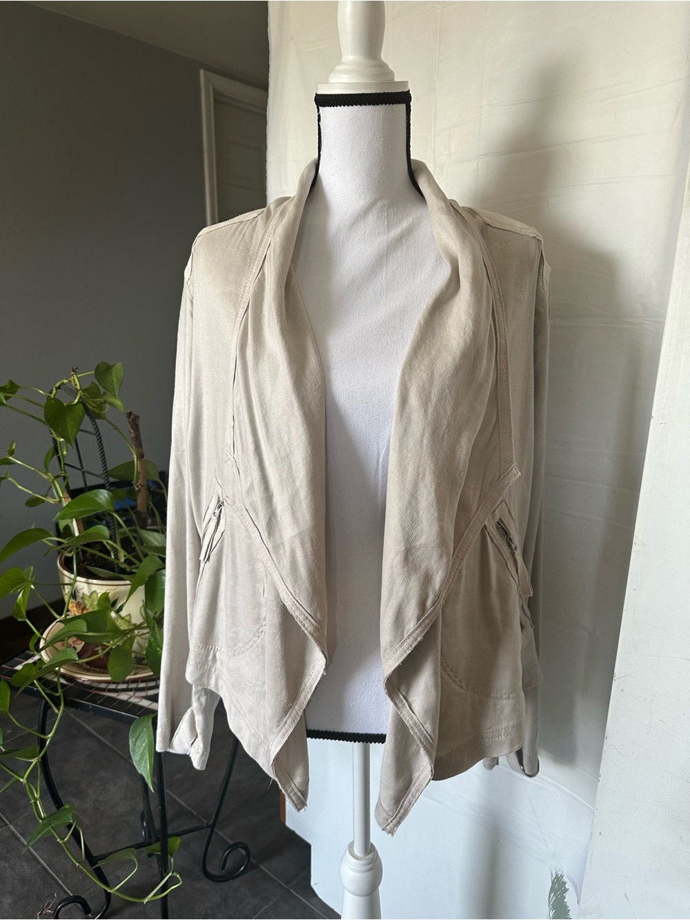 Anthropologie Draped Open-Front Blazer in Light Beige